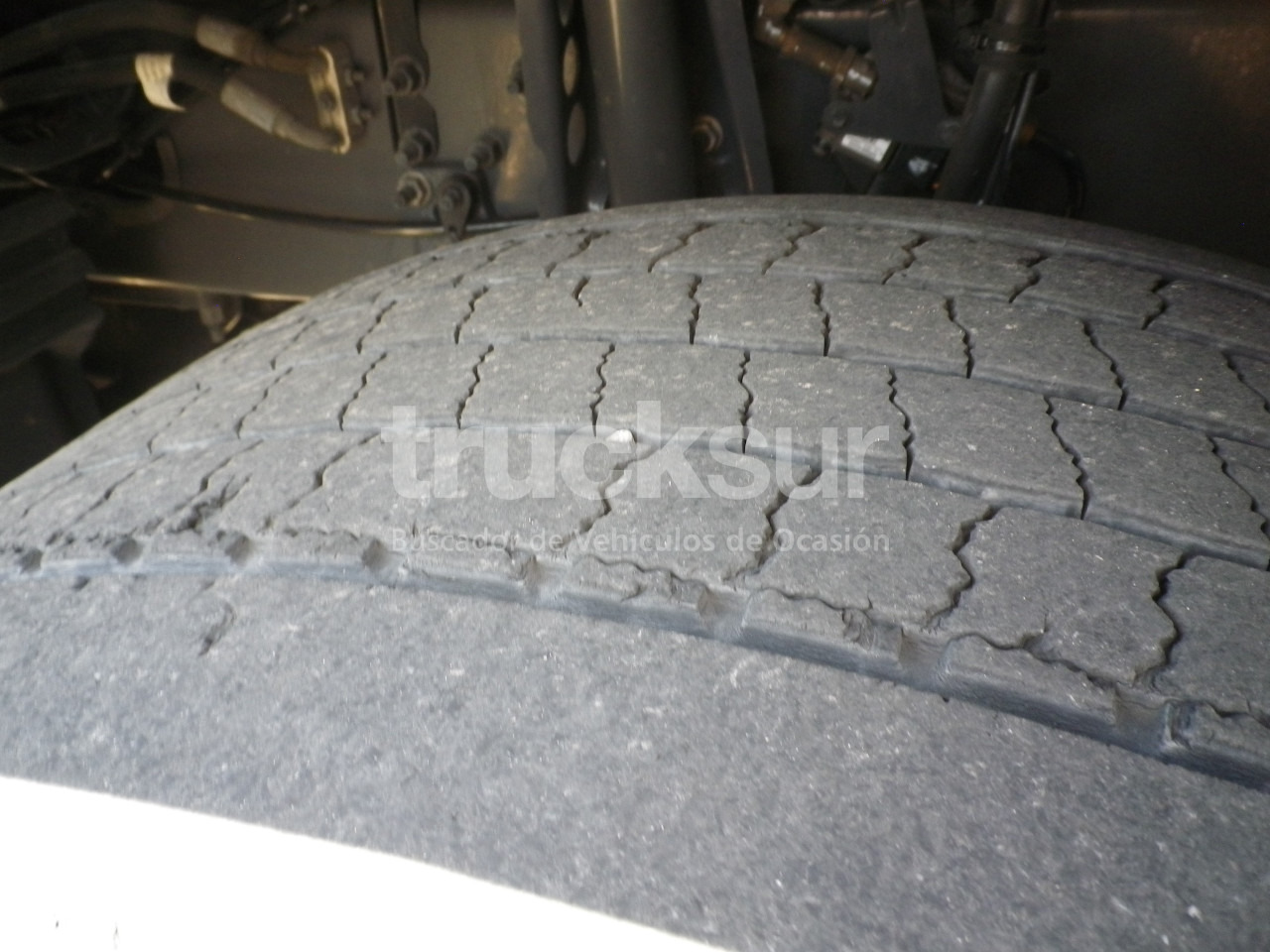 Sattelzugmaschine RENAULT T520 HIGH SLEEPER CAB: das Bild 12
