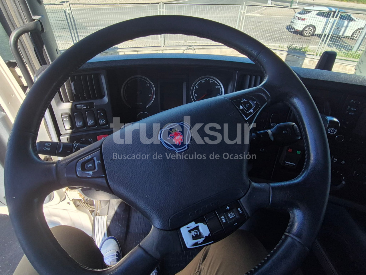 Sattelzugmaschine SCANIA R450: das Bild 12