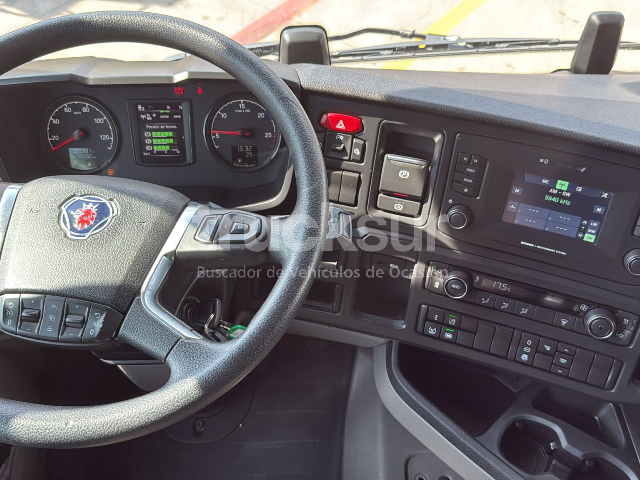 Sattelzugmaschine SCANIA R450: das Bild 6 Sattelzugmaschine SCANIA R450: das Bild 6