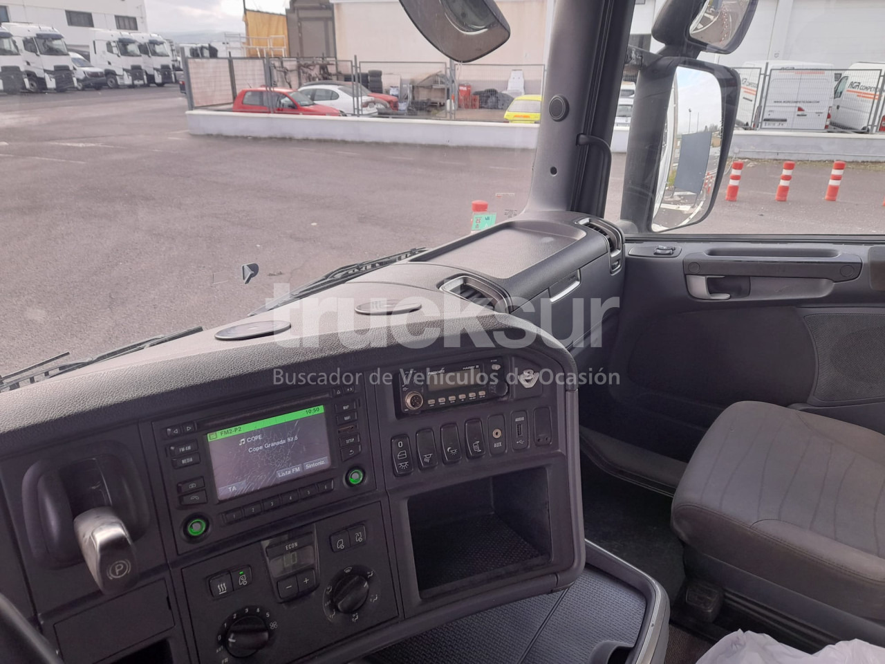 Sattelzugmaschine SCANIA R520: das Bild 8