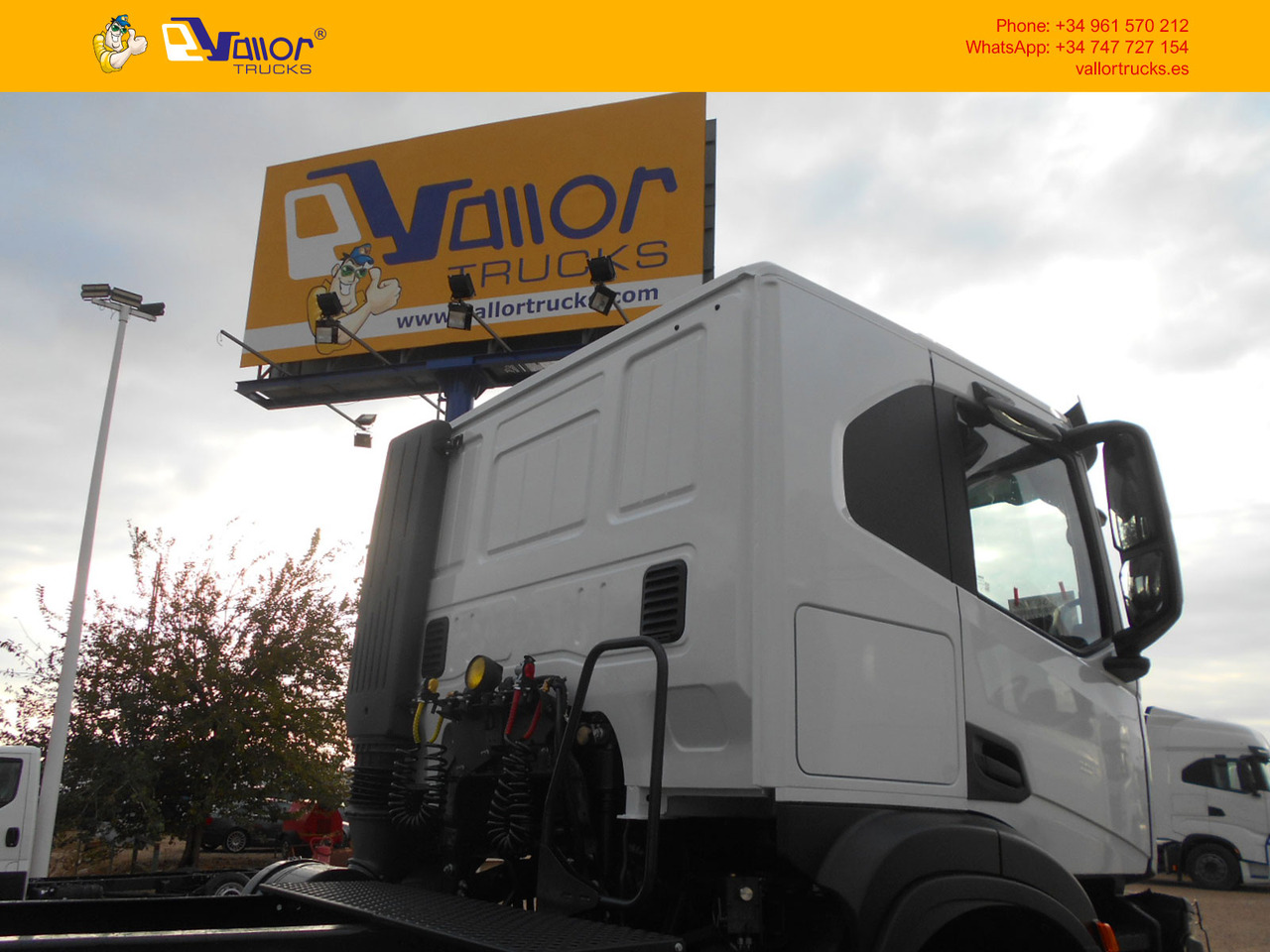 IVECO T-WAY 470 6x4 - - ONLY FOR EXPORT - Sattelzugmaschine: das Bild 4 IVECO T-WAY 470 6x4 - - ONLY FOR EXPORT - Sattelzugmaschine: das Bild 4