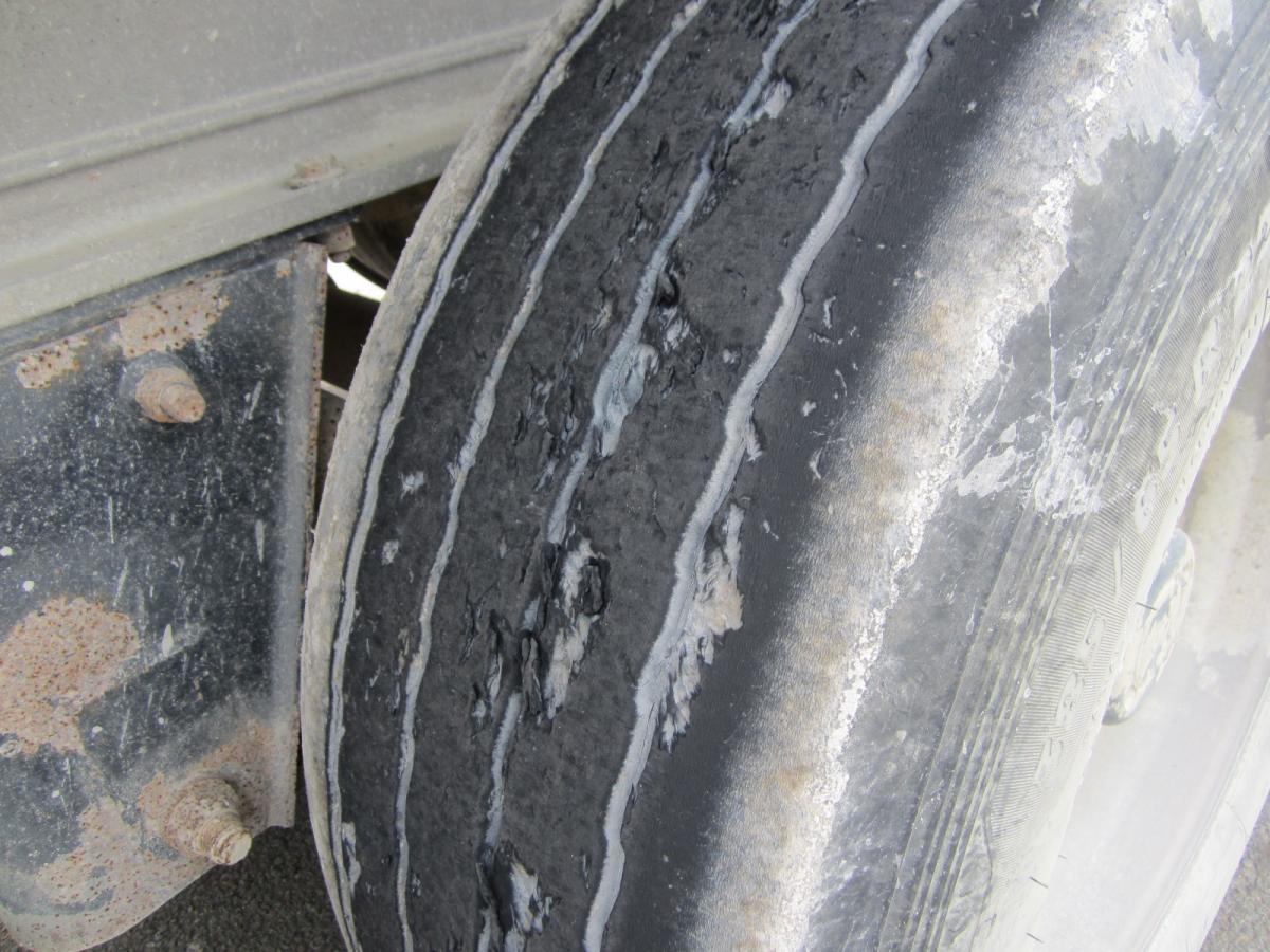 Benalu - Kipper Auflieger: das Bild 4 Benalu - Kipper Auflieger: das Bild 4