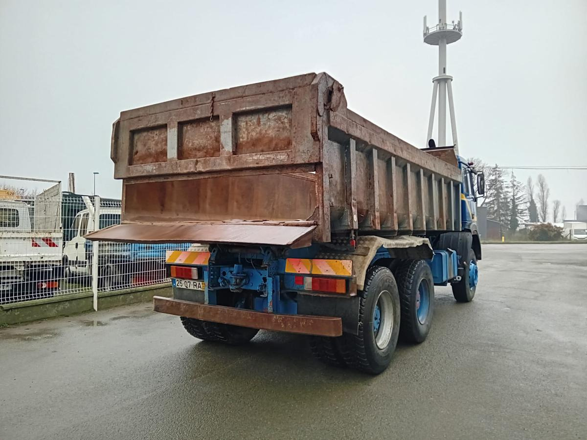 Iveco 260 36H - Kipper: das Bild 3 Iveco 260 36H - Kipper: das Bild 3