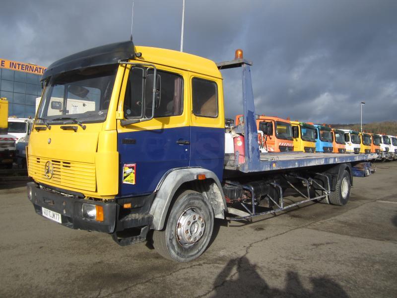 Mercedes 1517 - Abschleppwagen: das Bild 1 Mercedes 1517 - Abschleppwagen: das Bild 1