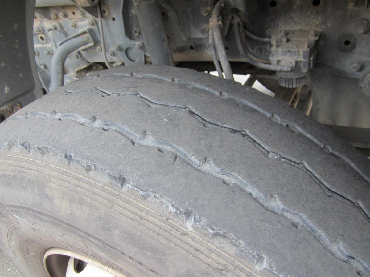 Mercedes Axor 3240 - Kipper: das Bild 5 Mercedes Axor 3240 - Kipper: das Bild 5