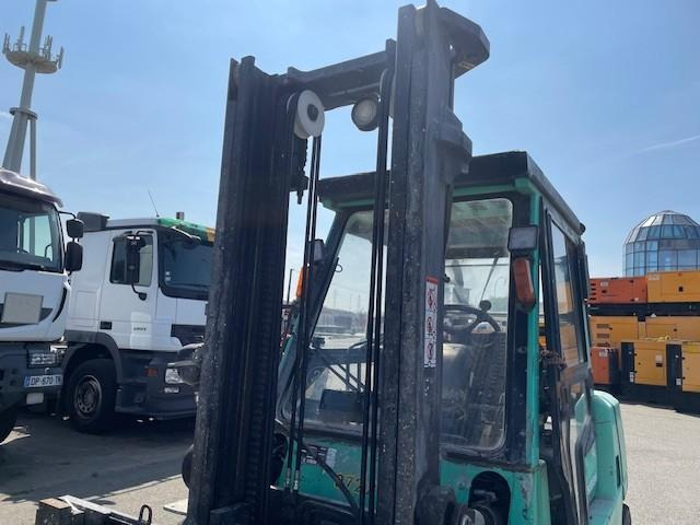 Dieselstapler Mitsubishi FD40KL: das Bild 6