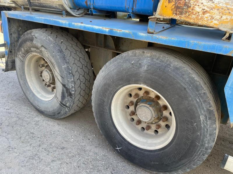 Mol - Betonmischer Auflieger: das Bild 3 Mol - Betonmischer Auflieger: das Bild 3