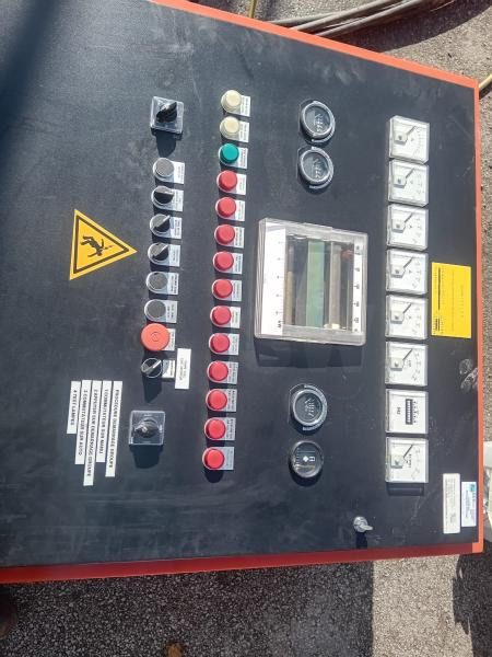 Renault 275kva - Stromgenerator: das Bild 2 Renault 275kva - Stromgenerator: das Bild 2