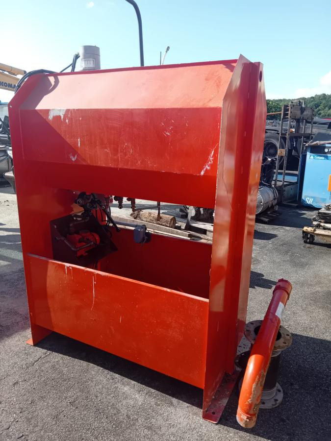 Renault 275kva - Stromgenerator: das Bild 4 Renault 275kva - Stromgenerator: das Bild 4