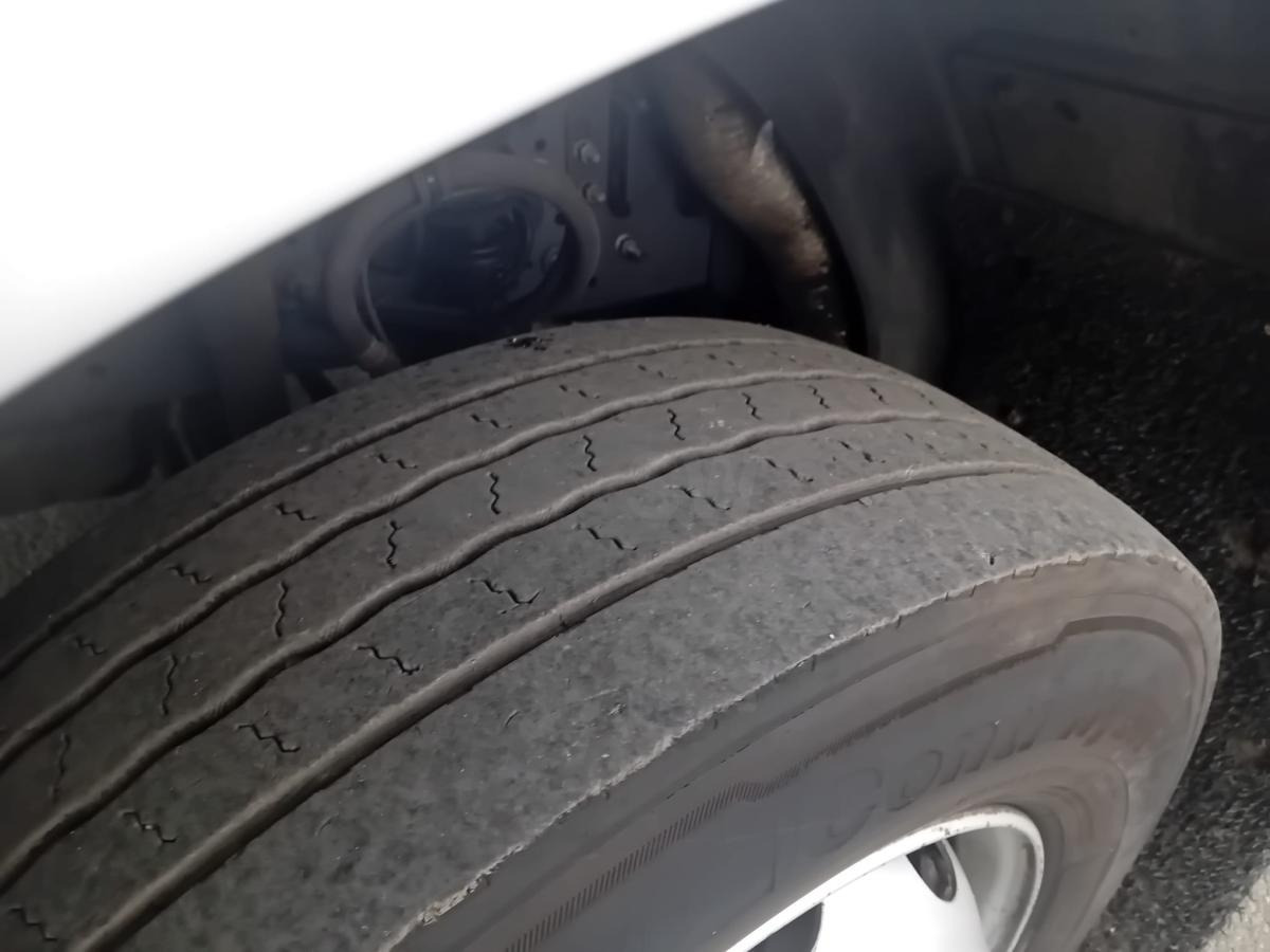 Renault Midlum 280 DXI - Müllwagen: das Bild 5 Renault Midlum 280 DXI - Müllwagen: das Bild 5