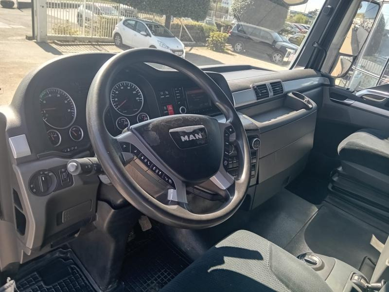 MAN TGX 18.440 - Sattelzugmaschine: das Bild 3 MAN TGX 18.440 - Sattelzugmaschine: das Bild 3