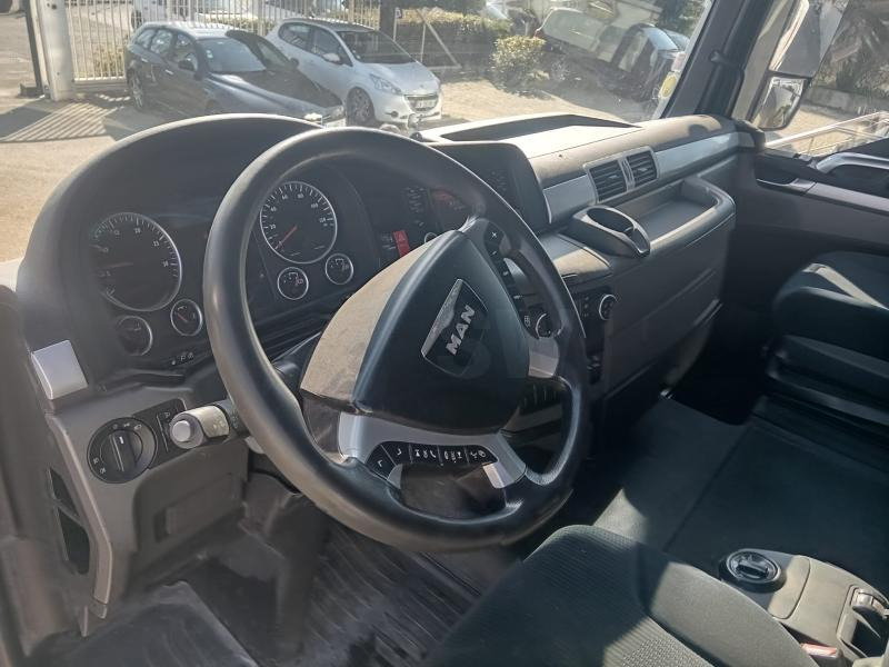 MAN TGX 18.440 - Sattelzugmaschine: das Bild 3 MAN TGX 18.440 - Sattelzugmaschine: das Bild 3