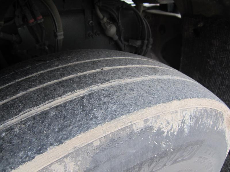 Renault Gamme T 460 - Sattelzugmaschine: das Bild 2 Renault Gamme T 460 - Sattelzugmaschine: das Bild 2