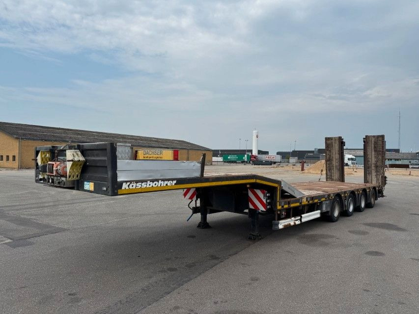 Kässbohrer 4 axle Extendable Machine Trailer - Tieflader Auflieger: das Bild 1 Kässbohrer 4 axle Extendable Machine Trailer - Tieflader Auflieger: das Bild 1