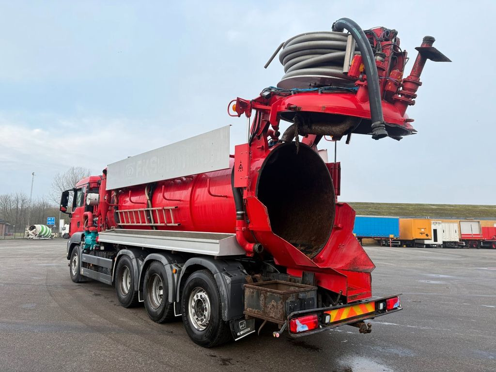 MAN TGS 35.480 8x4*4 Larsen 16.000 l. Euro 6 Kombi - Saug-/ Spülfahrzeug: das Bild 5 MAN TGS 35.480 8x4*4 Larsen 16.000 l. Euro 6 Kombi - Saug-/ Spülfahrzeug: das Bild 5