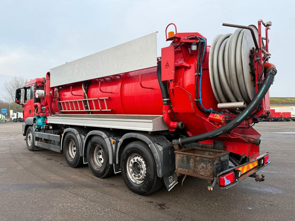 MAN TGS 35.480 8x4*4 Larsen 16.000 l. Euro 6 Kombi - Saug-/ Spülfahrzeug: das Bild 4 MAN TGS 35.480 8x4*4 Larsen 16.000 l. Euro 6 Kombi - Saug-/ Spülfahrzeug: das Bild 4