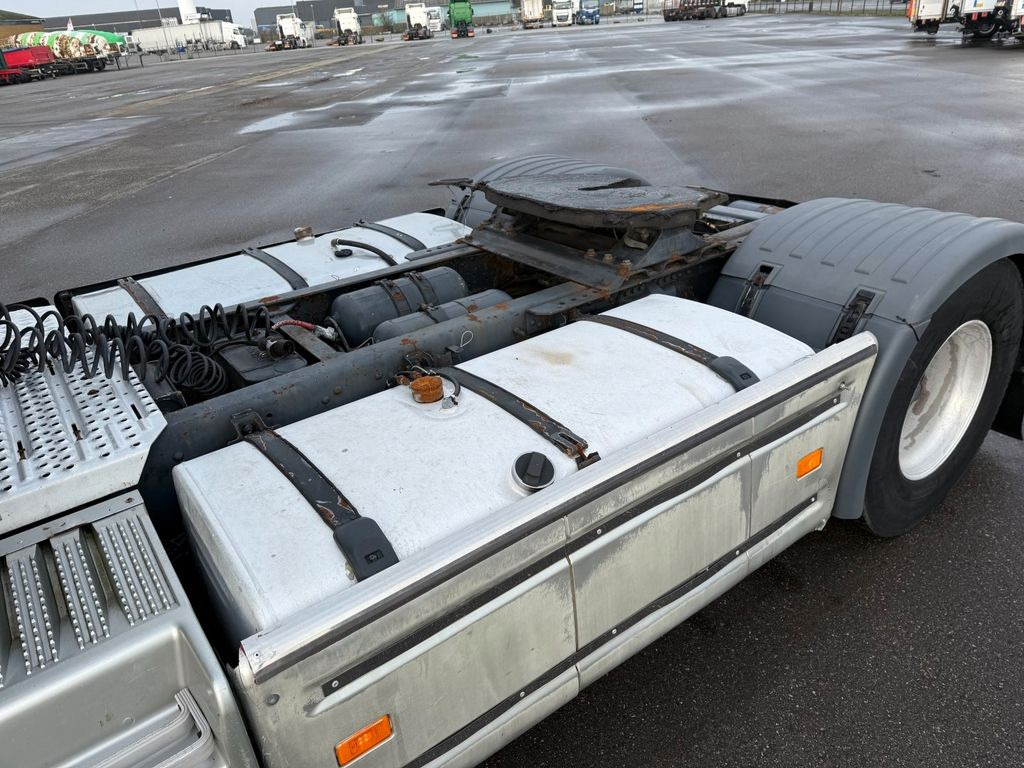 Scania R164/480 V8 4x2 Topline / Retarder Scania R164/480 V8 4x2 Topline / Retarder - Sattelzugmaschine: das Bild 5 Scania R164/480 V8 4x2 Topline / Retarder Scania R164/480 V8 4x2 Topline / Retarder - Sattelzugmaschine: das Bild 5