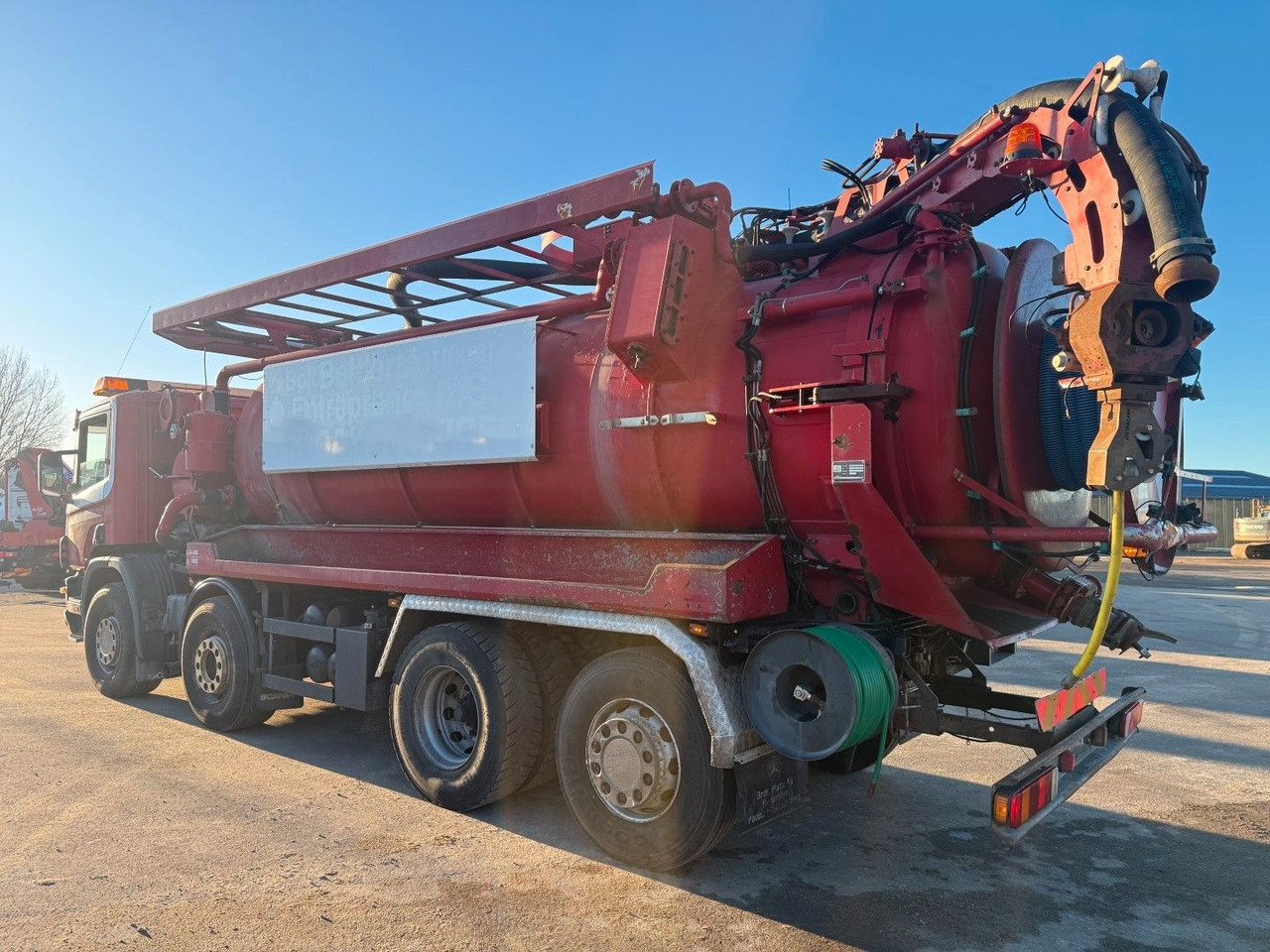 Scania 114/380 8x2*6 Assmann 14 m3 Vacuumtruck - Saug-/ Spülfahrzeug: das Bild 4 Scania 114/380 8x2*6 Assmann 14 m3 Vacuumtruck - Saug-/ Spülfahrzeug: das Bild 4