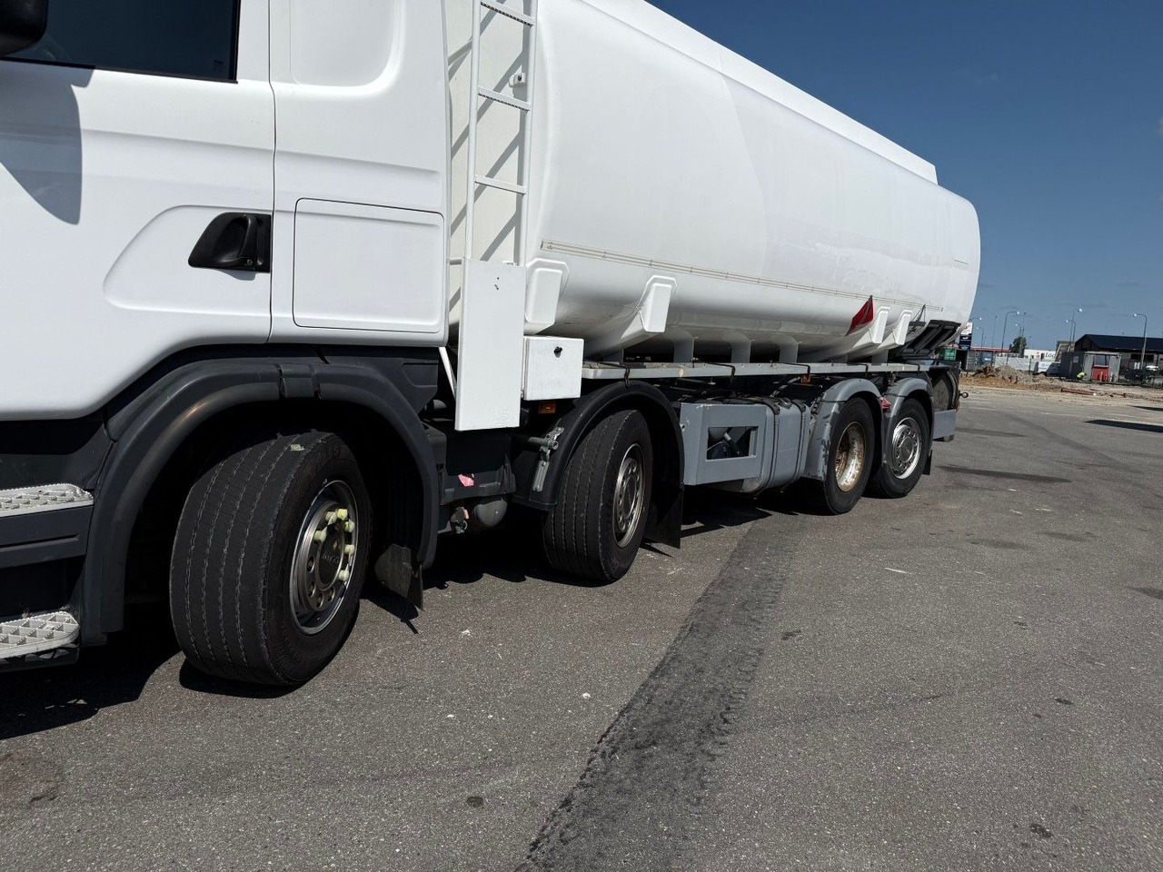Tankwagen Scania G480 8x2*6 24.000 L / 5 compartments / ADR Tank: das Bild 20