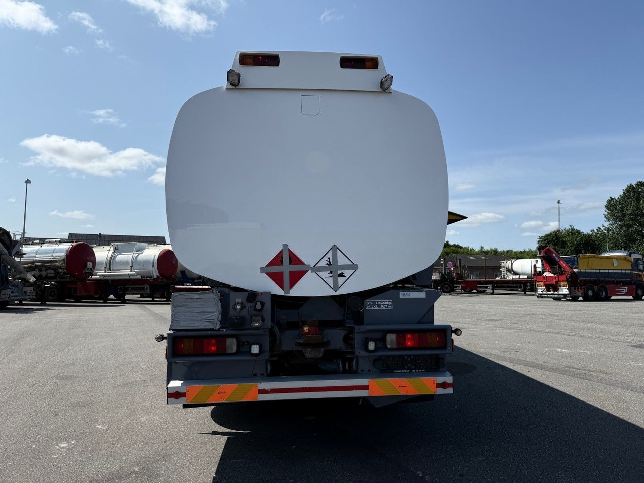 Tankwagen Scania G480 8x2*6 24.000 L / 5 compartments / ADR Tank: das Bild 18