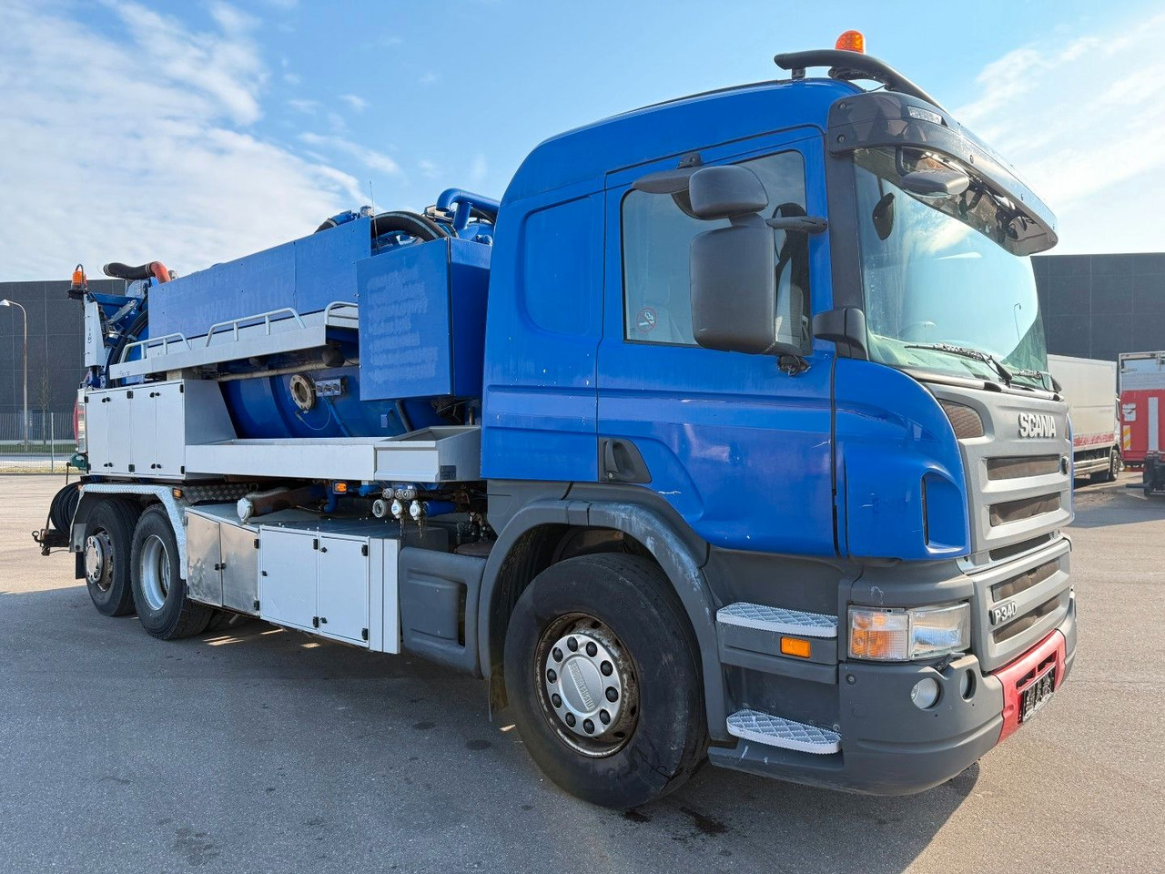 Scania P340 6x2/4 Hvidtved Larsen KombiFlex 312 - Saug-/ Spülfahrzeug: das Bild 2 Scania P340 6x2/4 Hvidtved Larsen KombiFlex 312 - Saug-/ Spülfahrzeug: das Bild 2