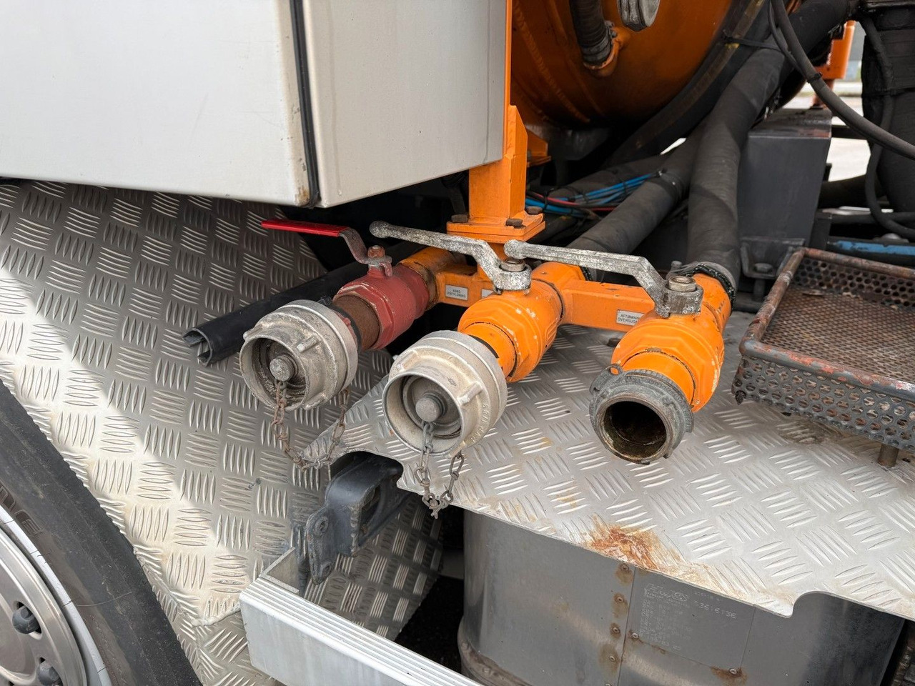 Saug-/ Spülfahrzeug Scania P380 8x2*6 Hvidtved Larsen Flexline 414: das Bild 18 Saug-/ Spülfahrzeug Scania P380 8x2*6 Hvidtved Larsen Flexline 414: das Bild 18