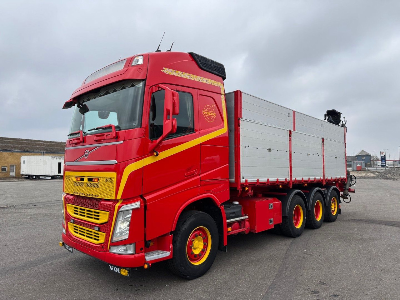 Volvo FH500 8x4*4 Tipper / Kipper (No Crane) - Kipper: das Bild 1 Volvo FH500 8x4*4 Tipper / Kipper (No Crane) - Kipper: das Bild 1