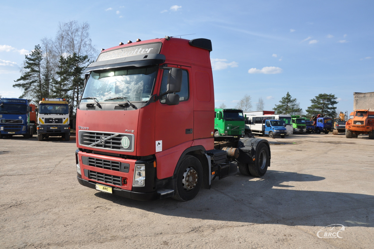 Volvo FH12 - Sattelzugmaschine: das Bild 1 Volvo FH12 - Sattelzugmaschine: das Bild 1