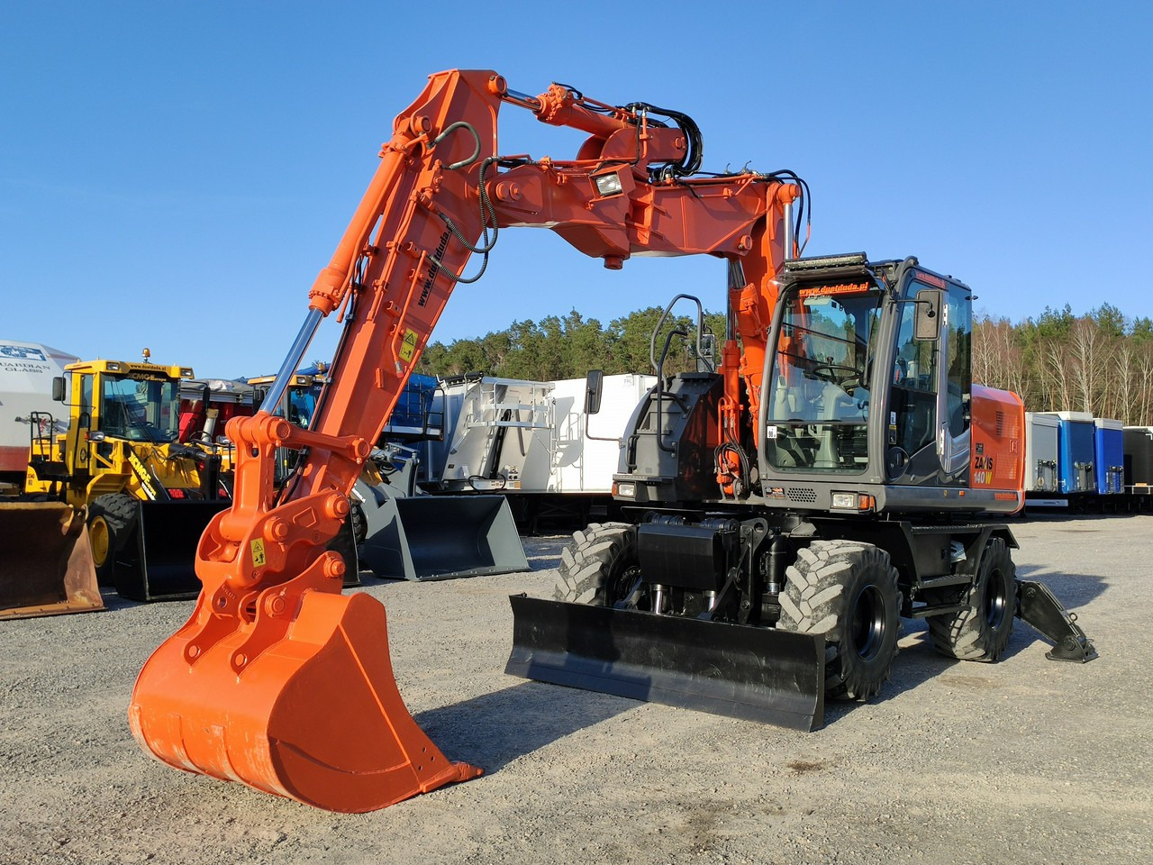 Hitachi ZX140 Koparka Kołowa - Mobilbagger: das Bild 4 Hitachi ZX140 Koparka Kołowa - Mobilbagger: das Bild 4