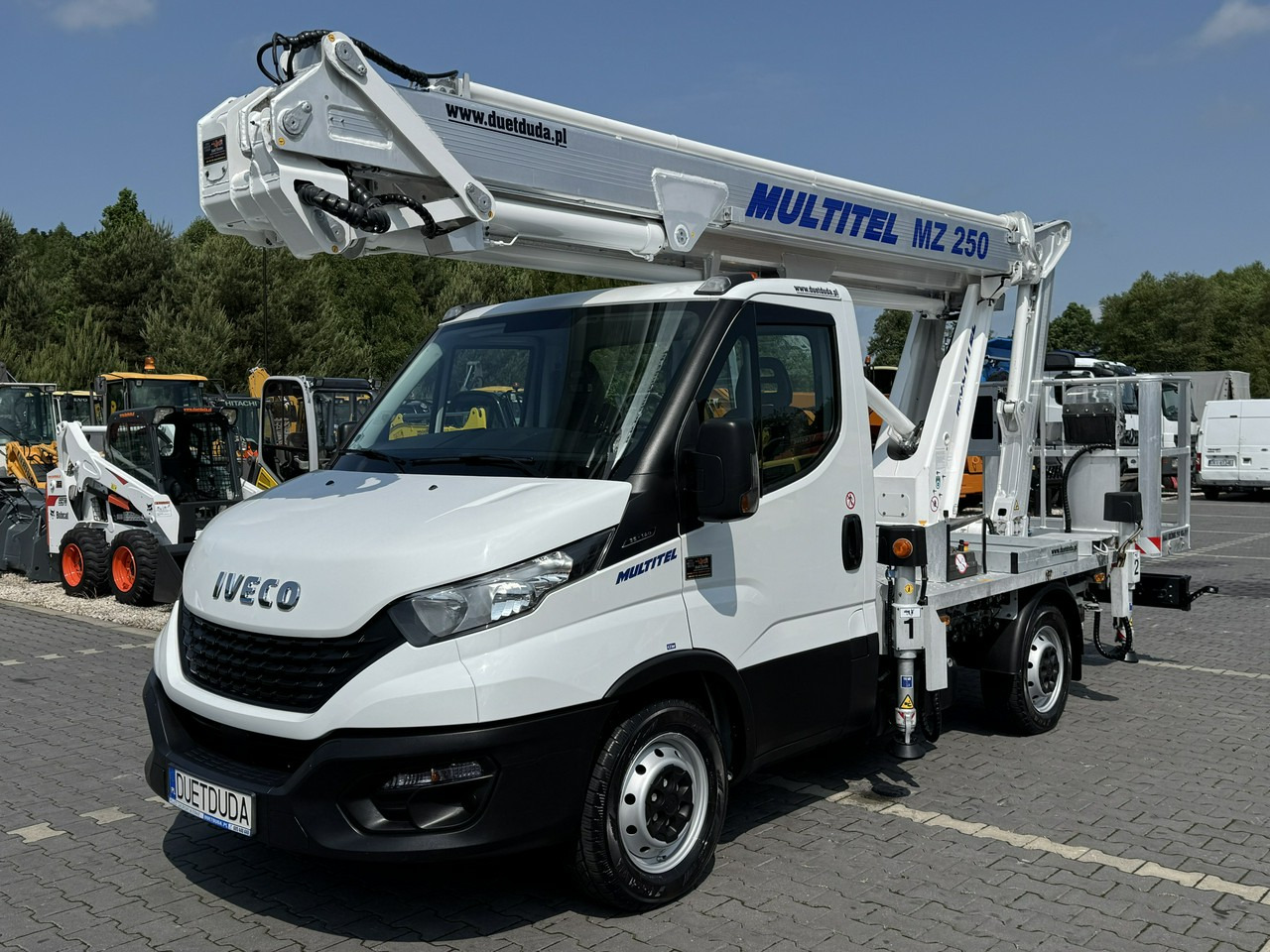 Iveco Daily 35S14 - LKW mit Arbeitsbühne: das Bild 2 Iveco Daily 35S14 - LKW mit Arbeitsbühne: das Bild 2
