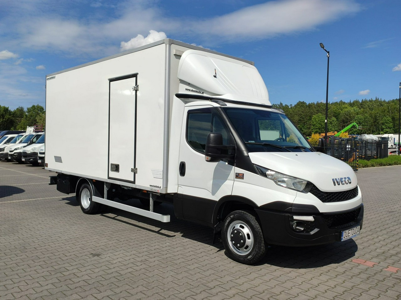 Iveco Daily 50C15 V - Koffer Transporter: das Bild 2 Iveco Daily 50C15 V - Koffer Transporter: das Bild 2