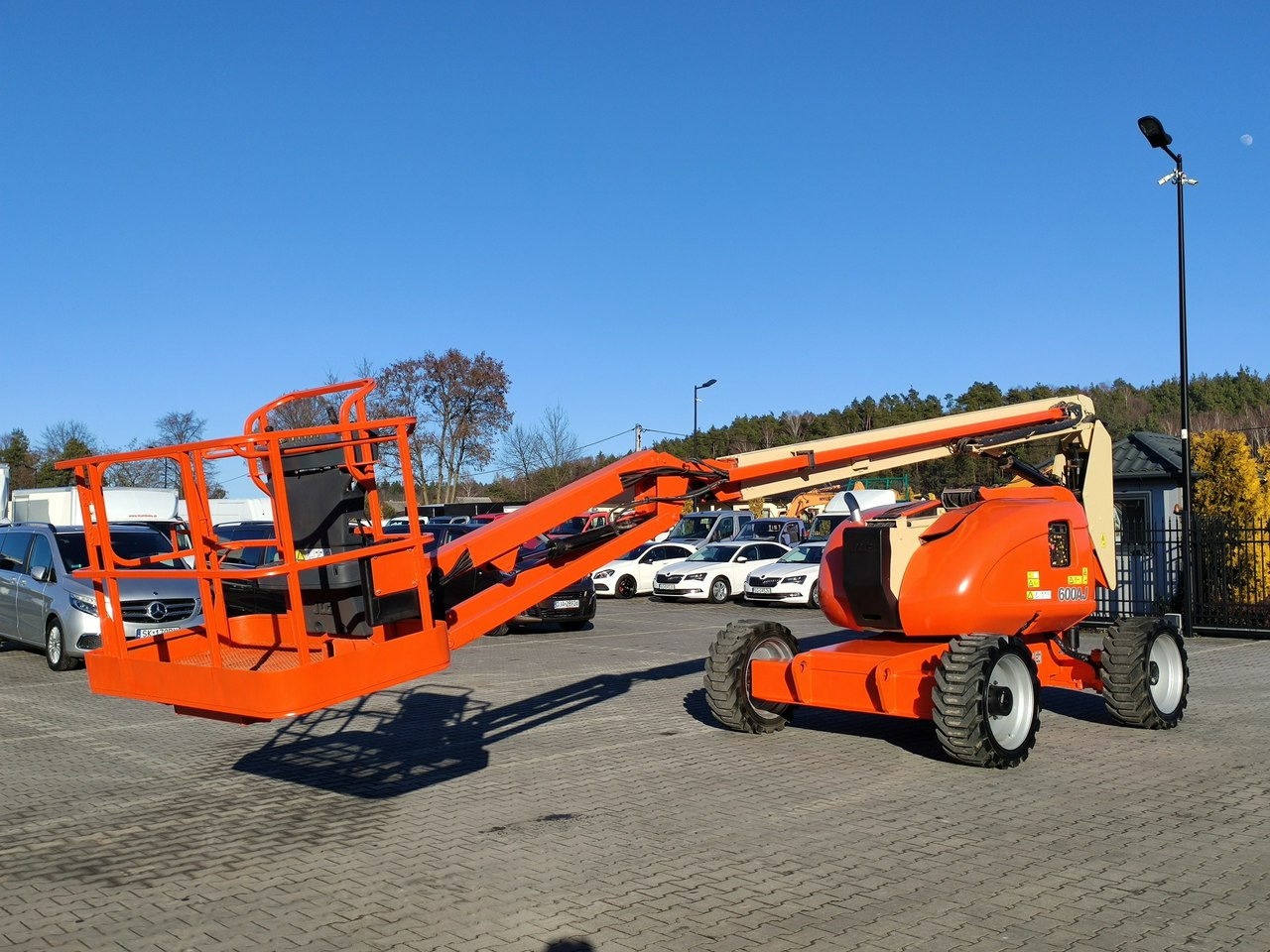 Gelenkarmbühne JLG 600AJ 4x4 PODNOŚNIK PRZEGUBOWY: das Bild 26