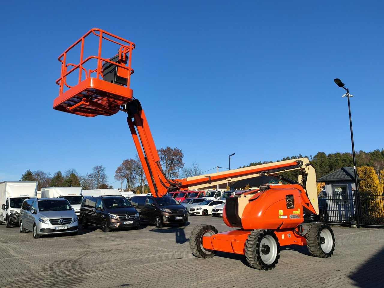 Gelenkarmbühne JLG 600AJ 4x4 PODNOŚNIK PRZEGUBOWY: das Bild 15