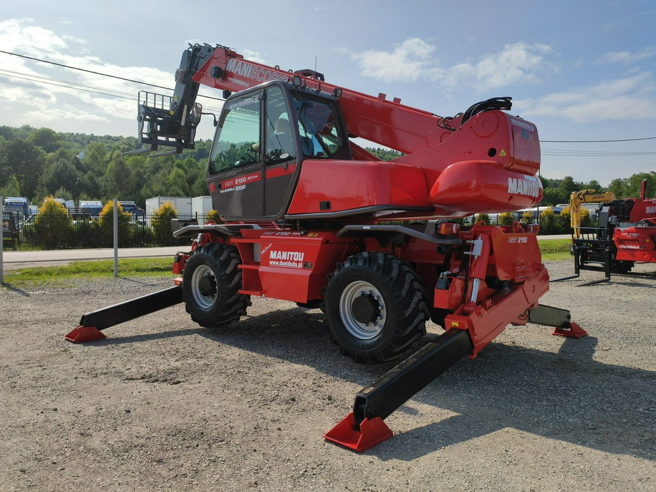 Manitou MRT 2150 ROTO Ładowarka Teleskopowa Obrotowa 2550 1850 1840 - Teleskoplader: das Bild 5 Manitou MRT 2150 ROTO Ładowarka Teleskopowa Obrotowa 2550 1850 1840 - Teleskoplader: das Bild 5