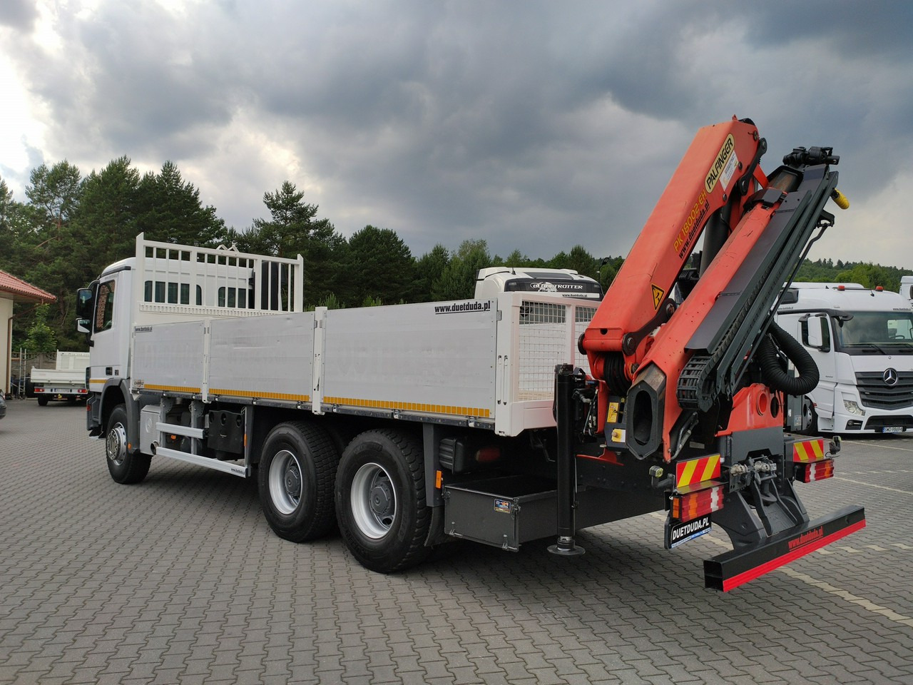 Mercedes Actros 2636 6x4 HDS Palfinger PK 18002-EH Rotato - Pritsche LKW, Autokran: das Bild 2 Mercedes Actros 2636 6x4 HDS Palfinger PK 18002-EH Rotato - Pritsche LKW, Autokran: das Bild 2