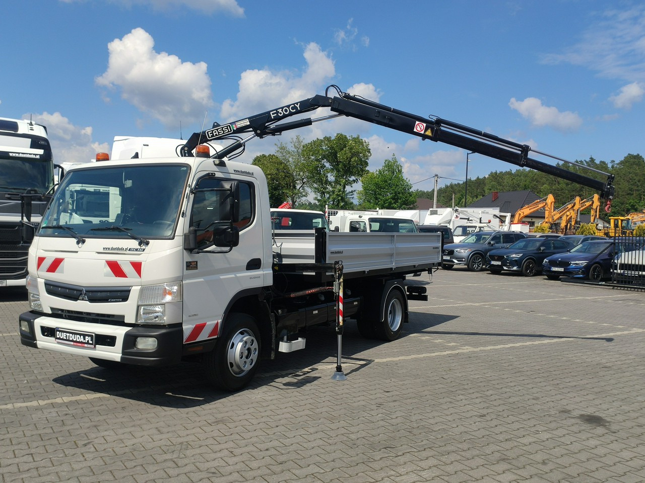Mitsubishi Canter Fuso 9C18 3.0/180KM Automat, HDS FASSI F30 Wywrotka 3-str - Kipper, Autokran: das Bild 1 Mitsubishi Canter Fuso 9C18 3.0/180KM Automat, HDS FASSI F30 Wywrotka 3-str - Kipper, Autokran: das Bild 1