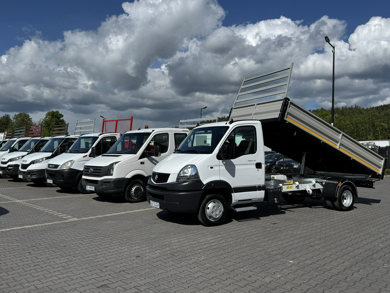Renault Mascott - Kipper Transporter: das Bild 1 Renault Mascott - Kipper Transporter: das Bild 1