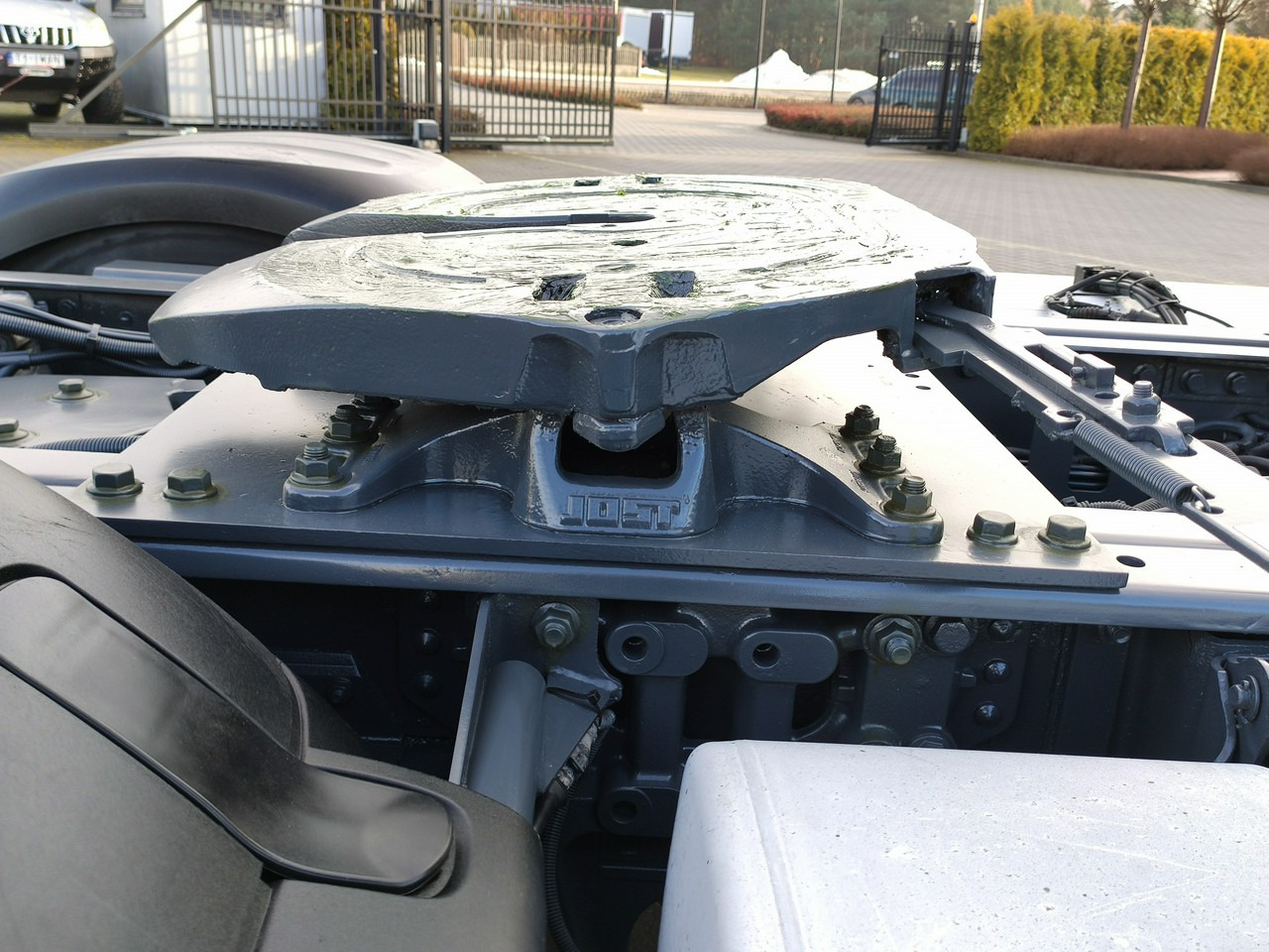 Sattelzugmaschine DAF XF 106.460 Euro 6 LowDeck Mega: das Bild 29