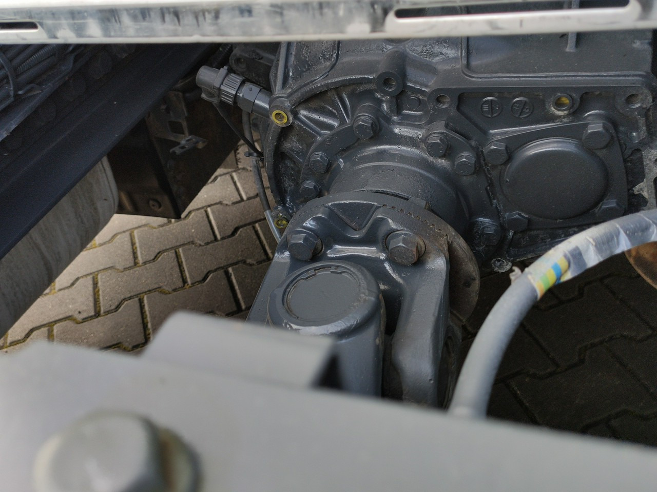 Sattelzugmaschine DAF XF 106.460 Euro 6 LowDeck Mega: das Bild 30