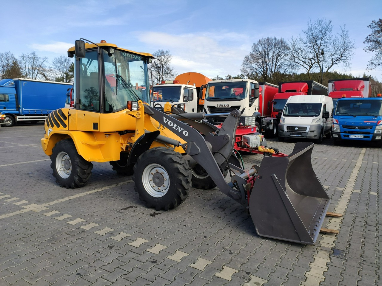 Volvo L30B Pro Unikat Stan Tylko 5380 mth - Radlader: das Bild 5 Volvo L30B Pro Unikat Stan Tylko 5380 mth - Radlader: das Bild 5