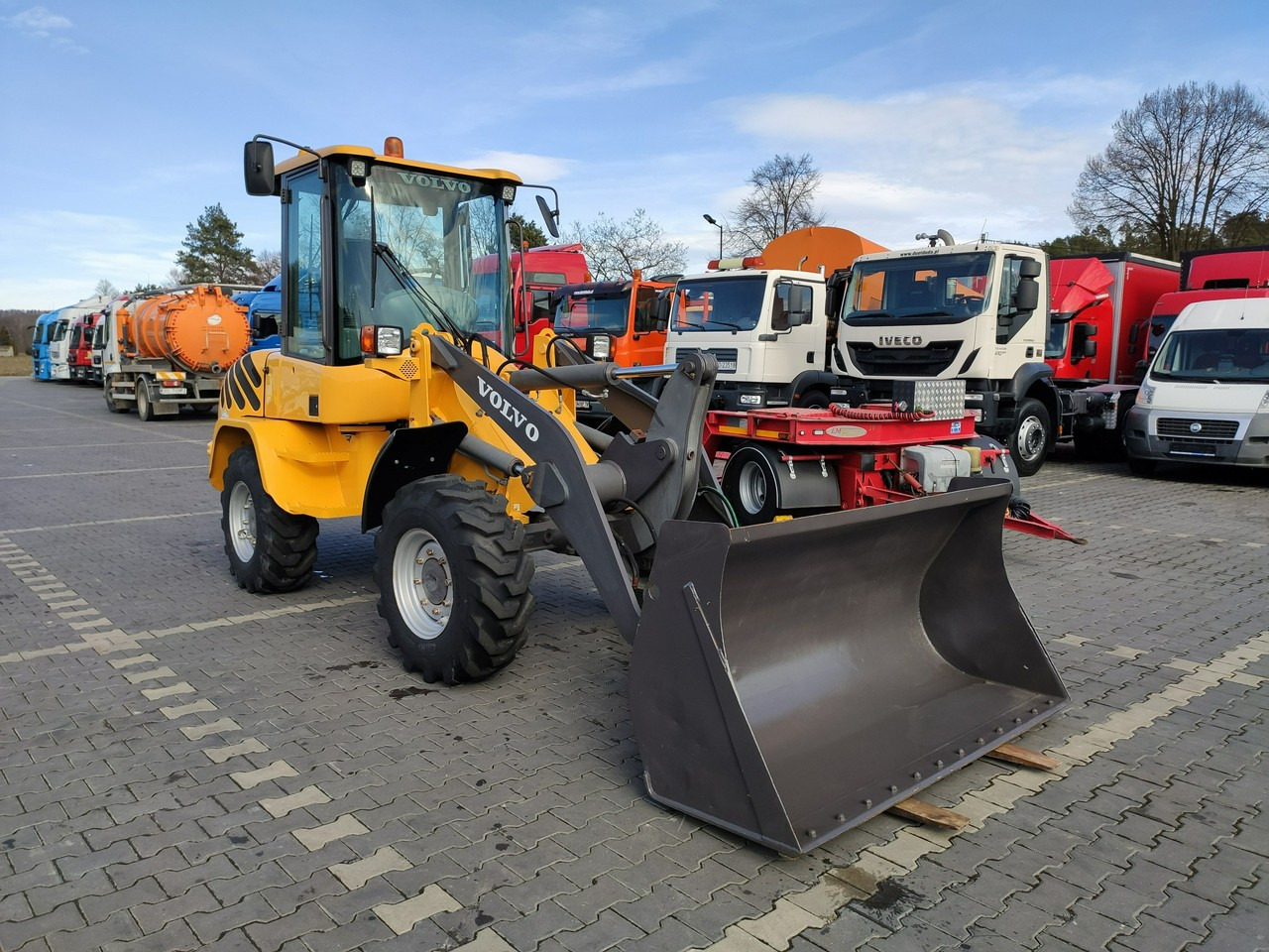 Volvo L30B Pro Unikat Stan Tylko 5380 mth - Radlader: das Bild 2 Volvo L30B Pro Unikat Stan Tylko 5380 mth - Radlader: das Bild 2
