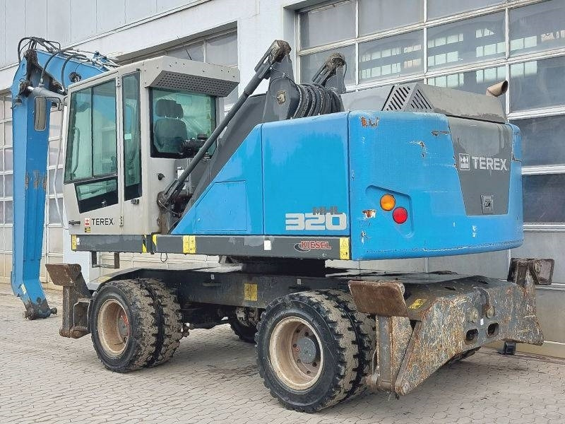 Fuchs MHL 320 F - Umschlagbagger: das Bild 3 Fuchs MHL 320 F - Umschlagbagger: das Bild 3