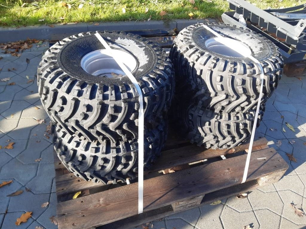 GiANT Reifensatz SK201D 22x11-8 - Reifen für Baumaschine: das Bild 2 GiANT Reifensatz SK201D 22x11-8 - Reifen für Baumaschine: das Bild 2