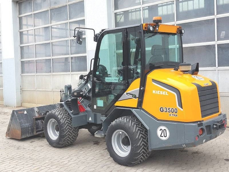 Giant G 3500 X-Tra - Kompaktlader: das Bild 3 Giant G 3500 X-Tra - Kompaktlader: das Bild 3