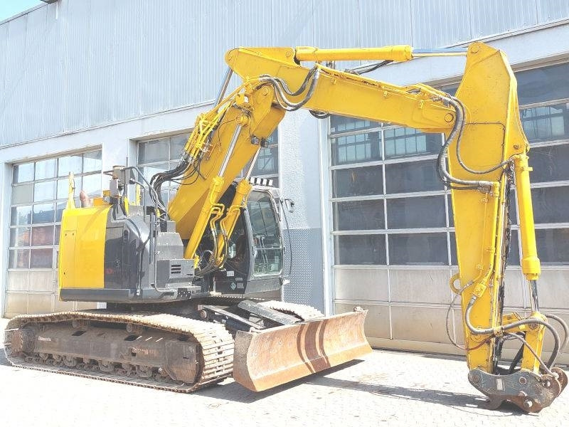 Hitachi ZX 225 US LC-6 - Kettenbagger: das Bild 4 Hitachi ZX 225 US LC-6 - Kettenbagger: das Bild 4