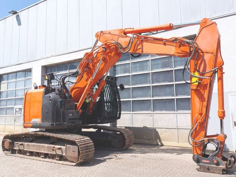 Hitachi ZX 225 US LC-6 - Kettenbagger: das Bild 4 Hitachi ZX 225 US LC-6 - Kettenbagger: das Bild 4
