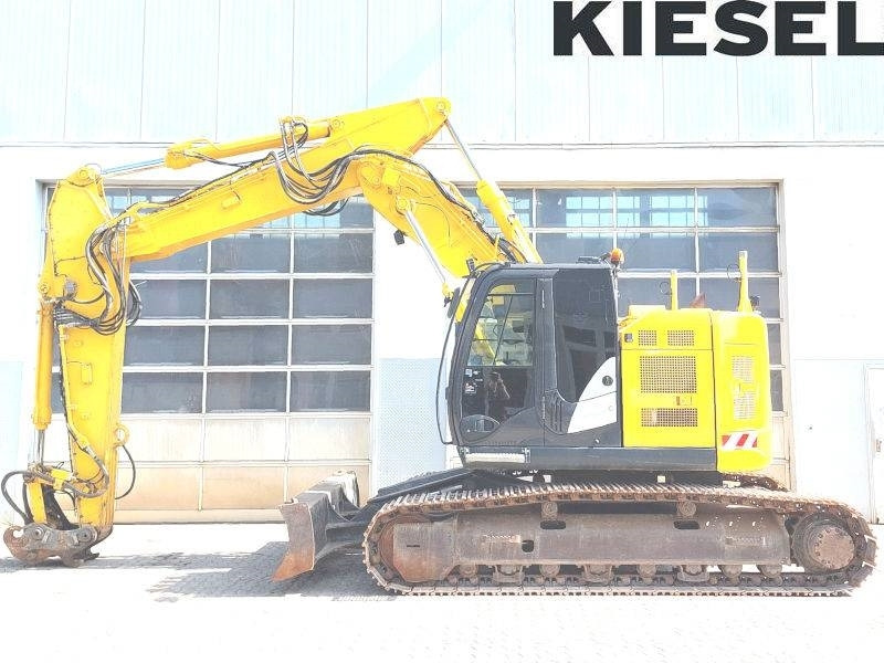 Hitachi ZX 225 US LC-6 - Kettenbagger: das Bild 1 Hitachi ZX 225 US LC-6 - Kettenbagger: das Bild 1