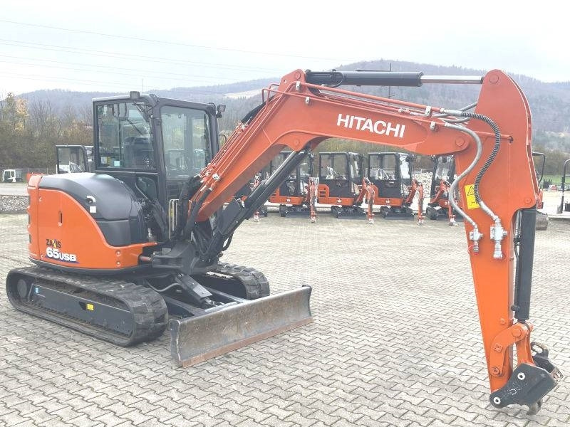Hitachi ZX 65 USB-6 - Minibagger: das Bild 4 Hitachi ZX 65 USB-6 - Minibagger: das Bild 4