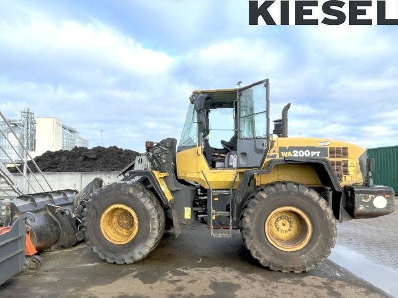 Komatsu WA 200 PT-5 - Radlader: das Bild 1 Komatsu WA 200 PT-5 - Radlader: das Bild 1