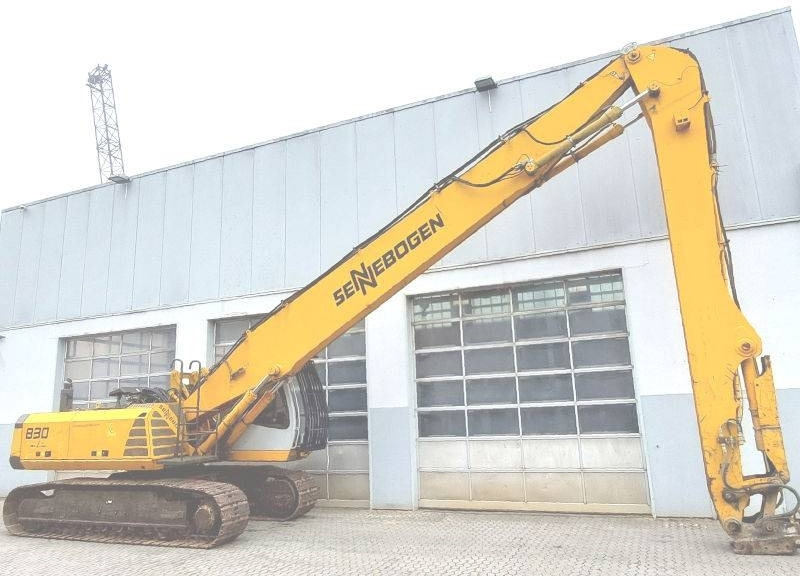 Sennebogen 830 - Bagger: das Bild 4 Sennebogen 830 - Bagger: das Bild 4